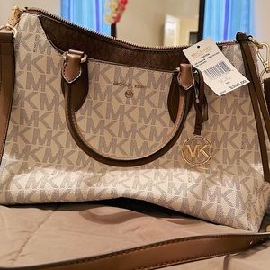 Brand New MK Edith Small Satchel Shoulder Crossbody Bag MK Vanilla Acorn